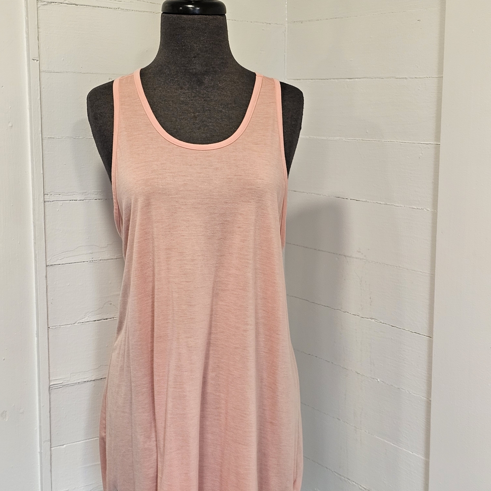 Elegant Peach Sleeveless Tank Top